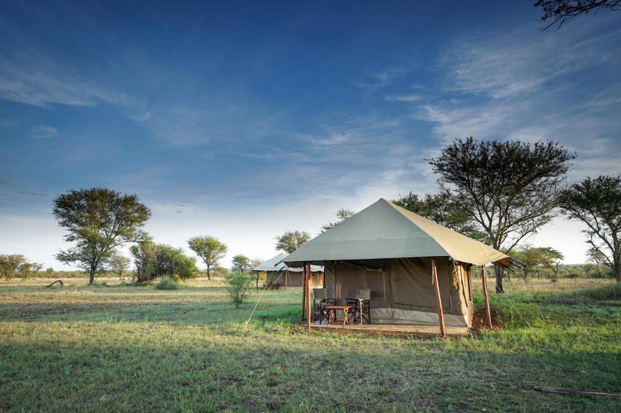 Hotel Zawadi Camp Serengeti-Savanne Exterior foto